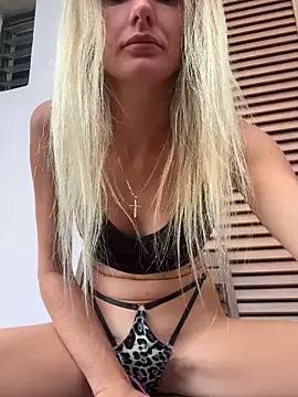 Lady_Liaa from StripChat