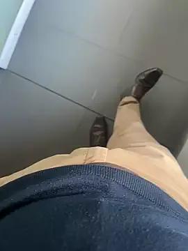 Cute LeoBlaze13 wants you to fuck his body now LeoBlaze13 from StripChat