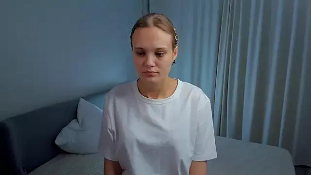 LilianGlenna from StripChat
