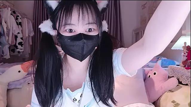 love-uiui from StripChat