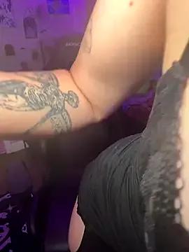 Try slutty stripper Marleymaxwell marleymaxwell from StripChat