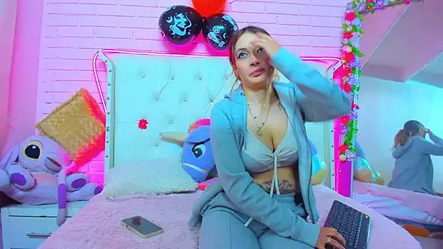 Discover StripChat's Melissa_walker_ Melissa_walker_ from StripChat