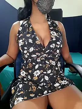 Sexy Midnight_Blossom wants you to fuck her body now Midnight_Blossom from StripChat