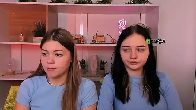 miki_ti from StripChat