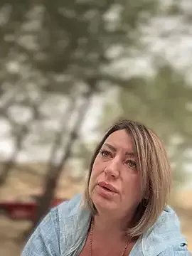 Milena-MilfaXXX from StripChat