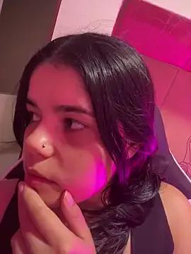 pretty_angela1 from StripChat