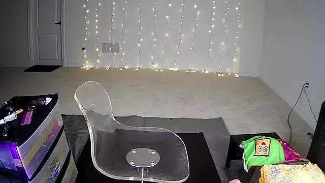 Masturbate to Ravishing_Roma, she wants to masturbate for you Ravishing_Roma from StripChat