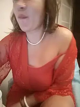 Freechat ROXOLANAA_SEXY on StripChat