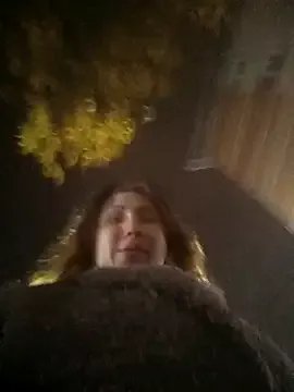 Freechat ROXOLANAA_SEXY on StripChat