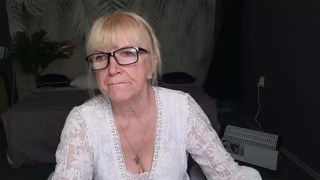 Sabina_Ros from StripChat