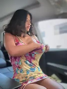 Explore StripChat's Sexi_noemi sexi_noemi from StripChat