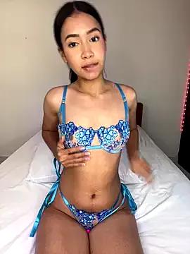 Naked Soe_Love wants you to fuck their body now Soe_Love from StripChat