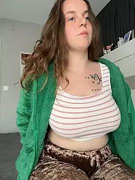 TenderLaGlamor from StripChat