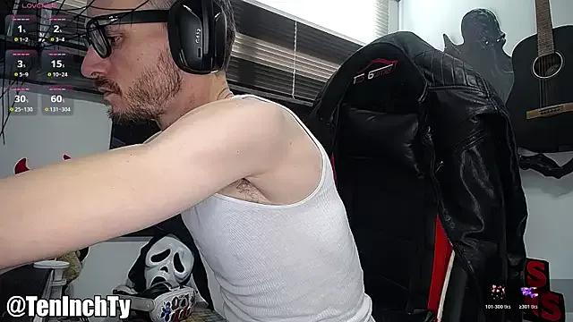 teninchty from StripChat