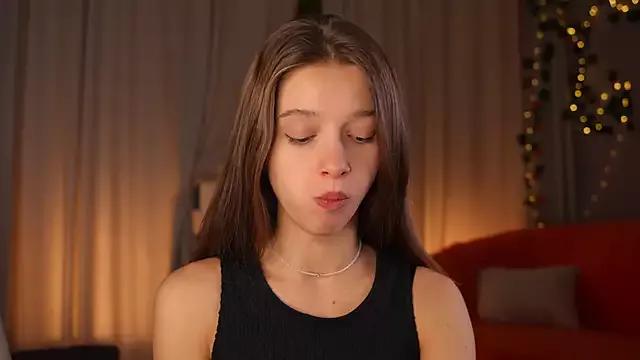 Watch UdelaHathorne, she wants to masturbate for you UdelaHathorne from StripChat