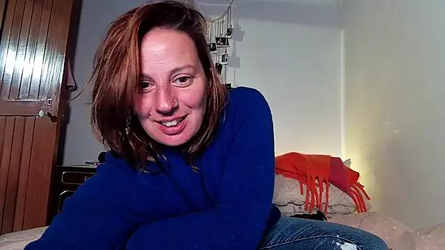 vitoriavaz from StripChat