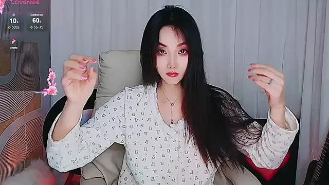 Hot Xiaotiantian-76 wants you to fuck her body now xiaotiantian-76 from StripChat