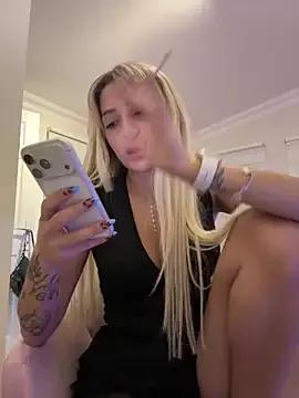 Admire 23 years old yaprakmericc from StripChat yaprakmericc from StripChat