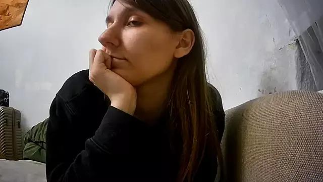 Zizi_Zuzu from StripChat